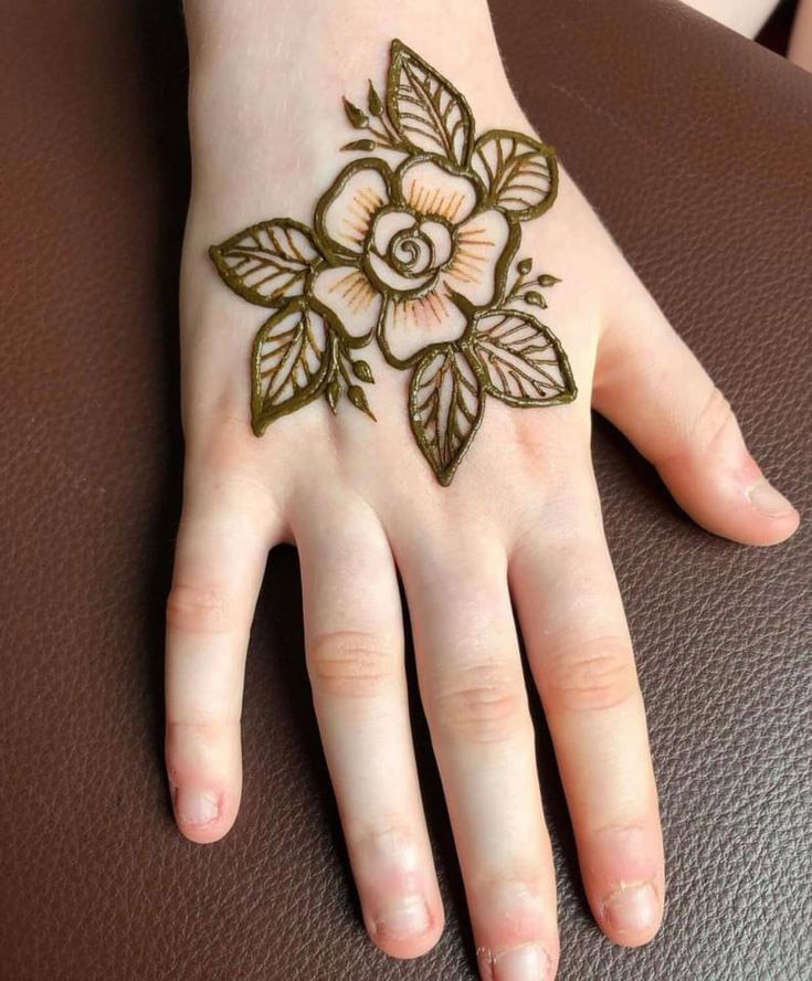 simple mehndi designs for kids 16