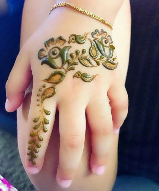 simple mehndi designs for kids