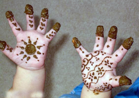 simple mehndi designs for kids