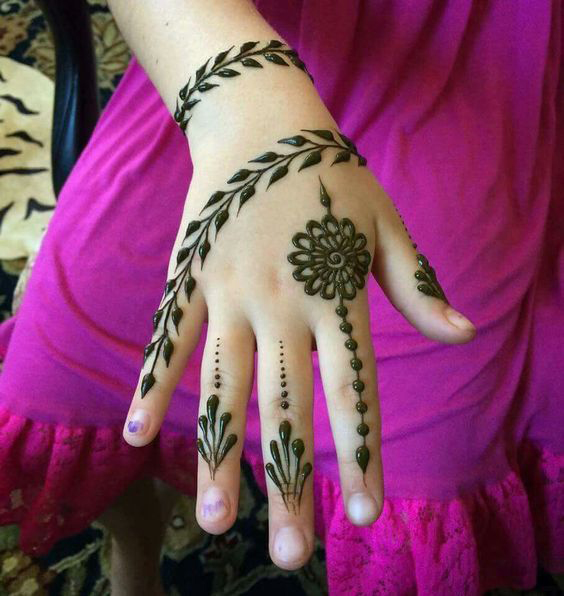 simple mehndi designs for kids