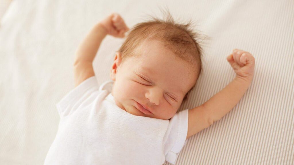 How to Dress a Newborn to Sleep