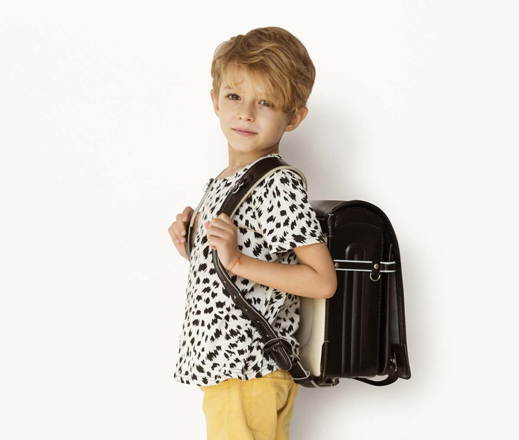 How to Pack a Functional and Stylish School Bag for Kids